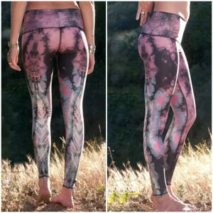 Teeki Leggings Women's XS Eagle Feather Dreamcatcher Tie Dye Bohemian Yoga